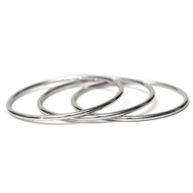 Women's bracelets gentle-elegance-Silver Luxe Bangle Bracelets