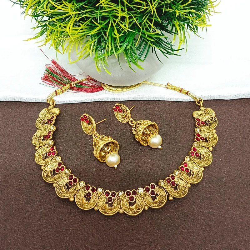 Women's necklaces enduring-style-Darshana Jewels Pota Stone Gold Plated  Necklace Set