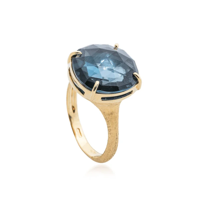 Women's rings contemporary-elegance-18k Yellow Gold London Blue Topaz Ring