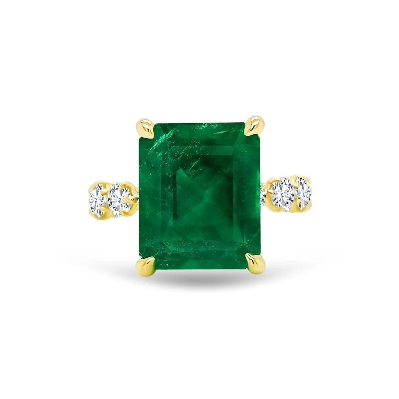 Women's rings love-stone-Emerald Cut Gemstone Solitaire On Eagle Prong Diamond Band