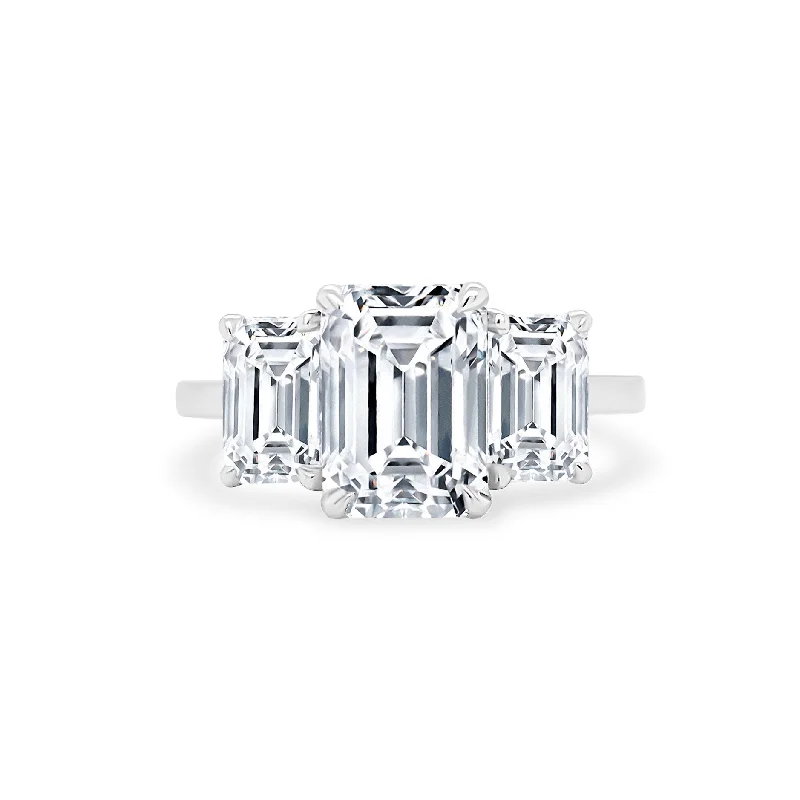 Women's rings gentle-elegance-Triple Emerald Cut