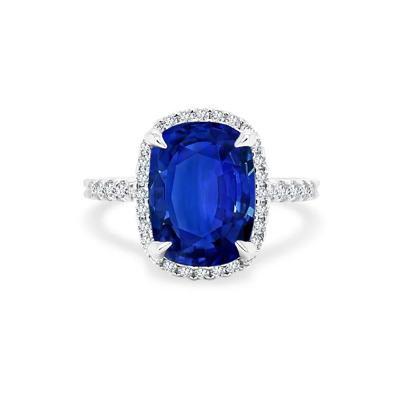 Women's rings striking-elegance-Blue Sapphire Halo Ring