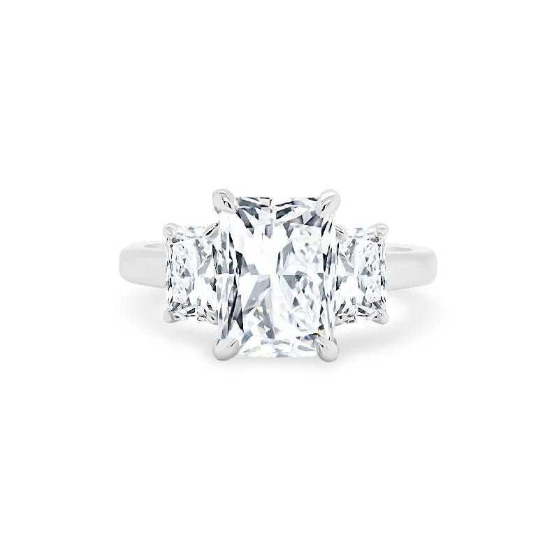 Women's rings arched-Triple Radiant Cut