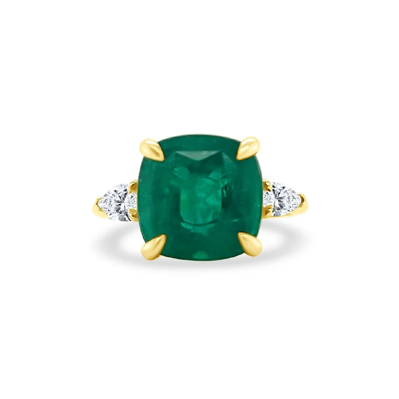 Women's rings refined-band-Cushion Cut Emerald with Pear Cut Diamond Side Stones