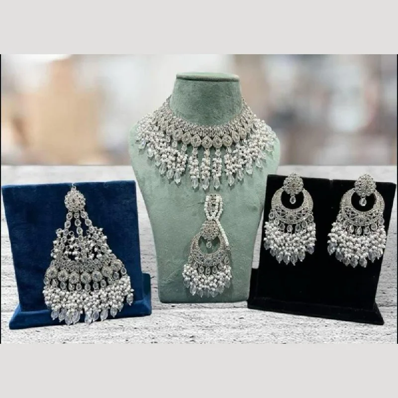 Women's necklaces baroque-Hira Collections Silver Plated Crystal Stone And Pearls Choker Necklace Set